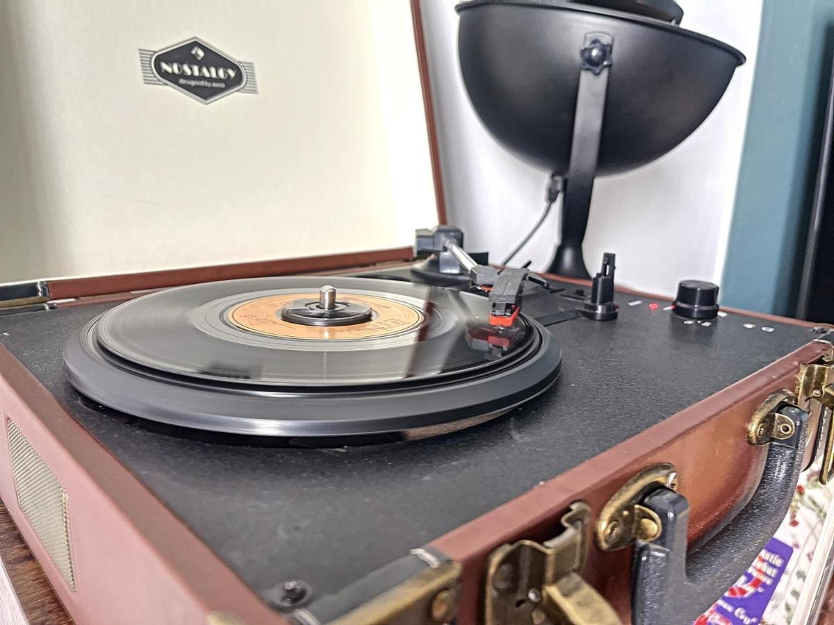 Maison De Ville - Paris En 15 Mn ! - 4 Pers- 1 Bebe - Vintage & Music ! Groslay Экстерьер фото